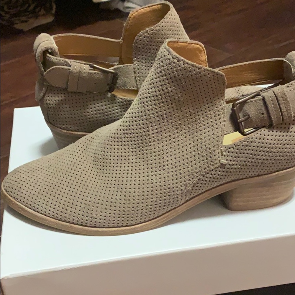 Dolce Vita Katch booties